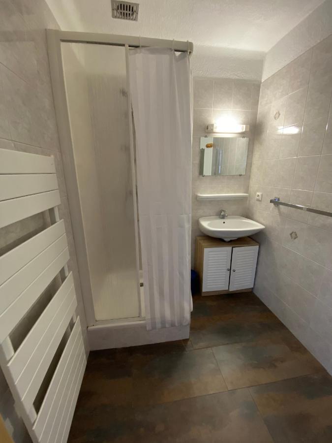 Chambres Avec Garage Motos Ланслебург-Мон-Сени Екстериор снимка